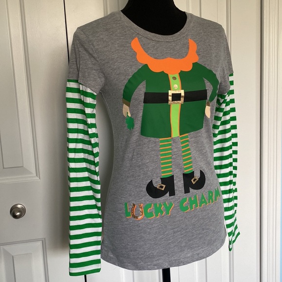 Donating soon! Lucky Charm Medium Long Sleeve St.Patrick’s Shirt Striped Sleeves - Picture 2 of 8
